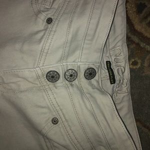 Women’s khaki skinny jeans